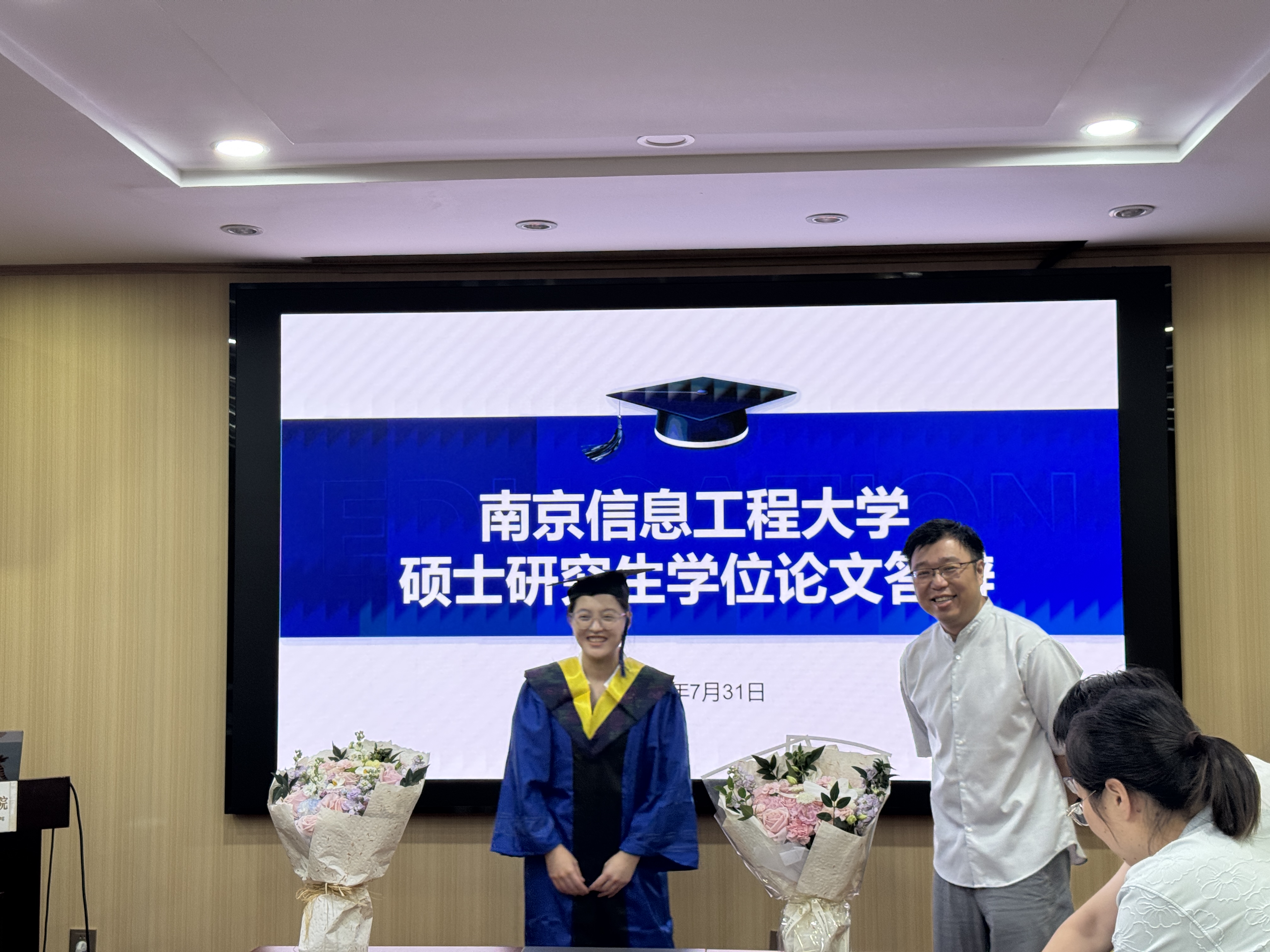 纪念墙照片